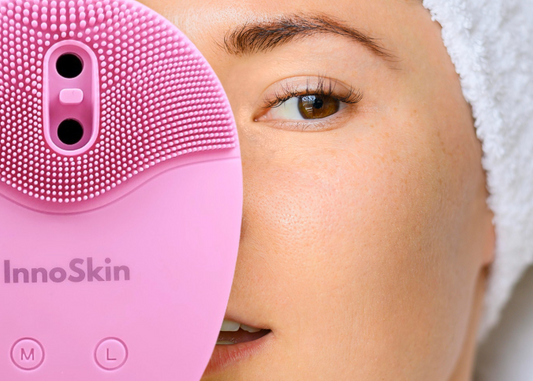 Innovation dans les soins de la peau : la technologie de la brosse nettoyante vibrante avec mousse automatique